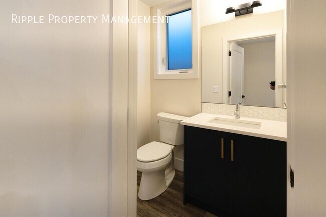 Building Photo - GREAT 3 BEDS/ 3.5 BATHS TOWNHOUSE IN THE COMMUNITY OF SHAGANAPPI