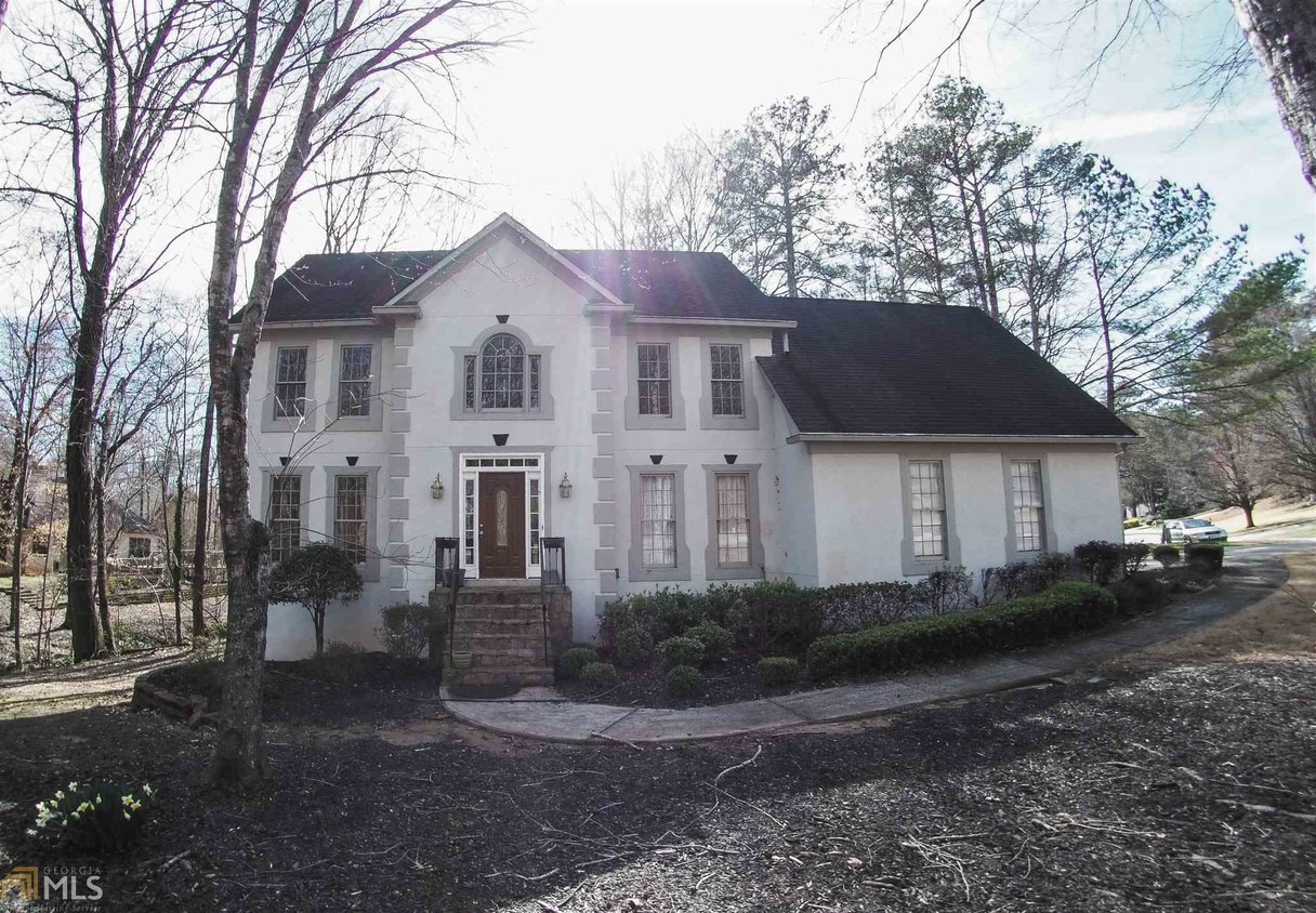 Primary Photo - 550 Cross Creek Point