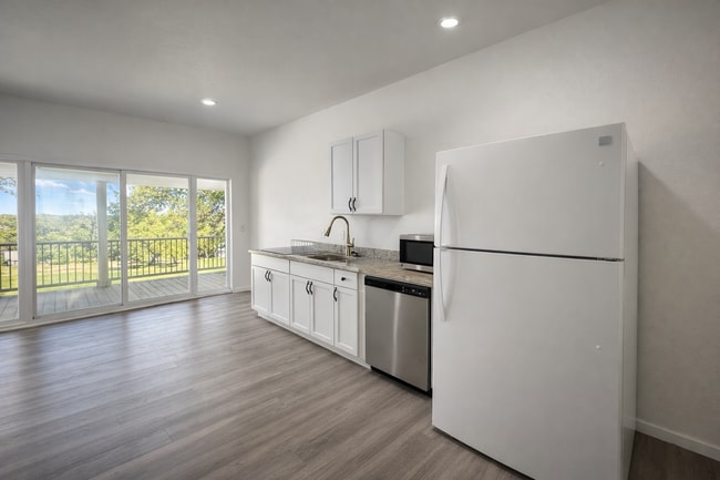 Building Photo - Available now!!! Apply today at our website!!!