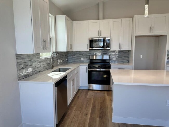 Foto del edificio - 1115 Neches St