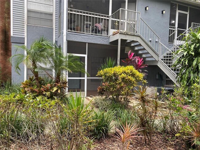 Foto del edificio - 303 Northlake Dr