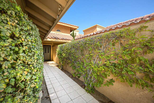 Foto del edificio - 41385 Woodhaven Dr W