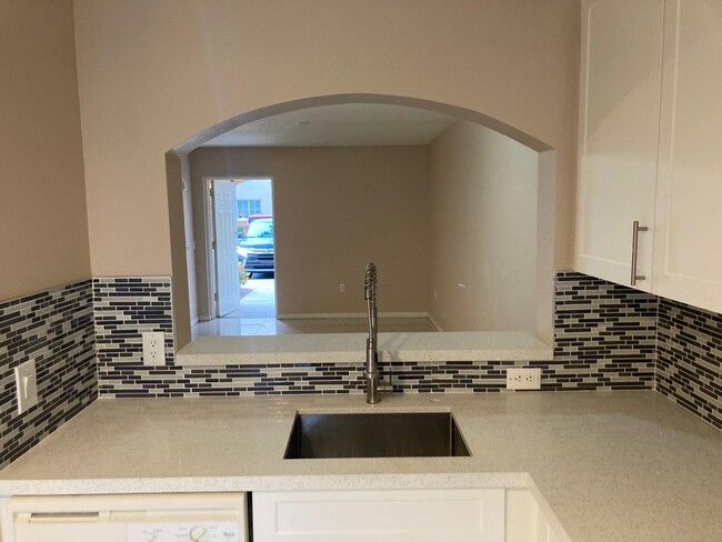 Building Photo - 3481 Briar Bay Blvd