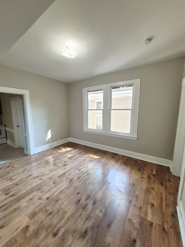 Foto del edificio - 3209 3rd Ave