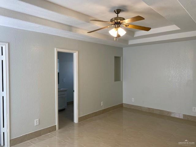 Building Photo - 1404 El Paseo Dr