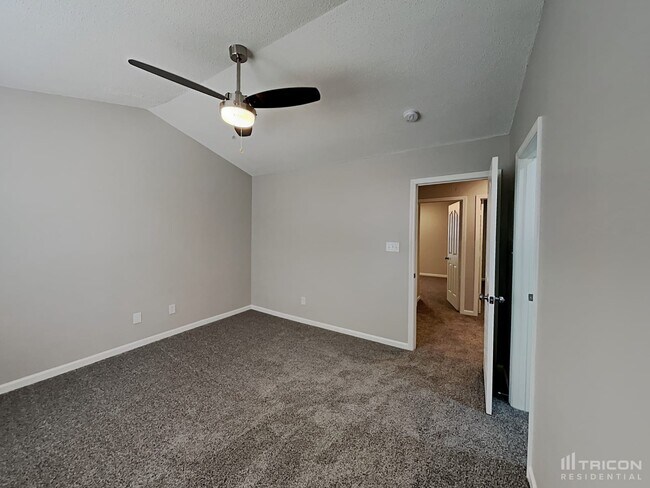 Foto del edificio - 11350 Northwoods Forest Dr