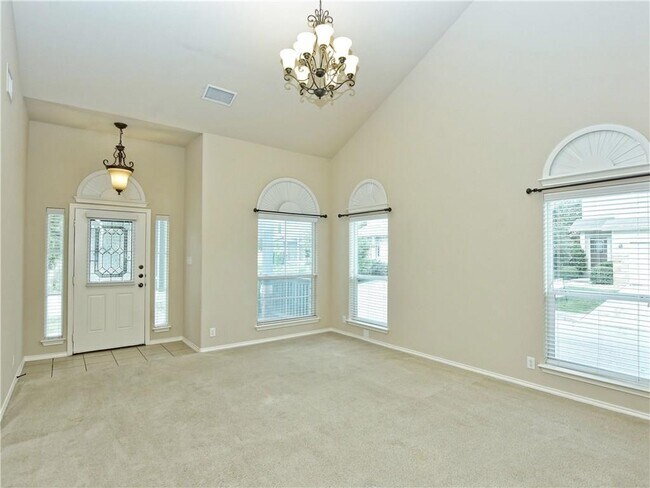 Foto del edificio - 8813 Wood Stork Dr