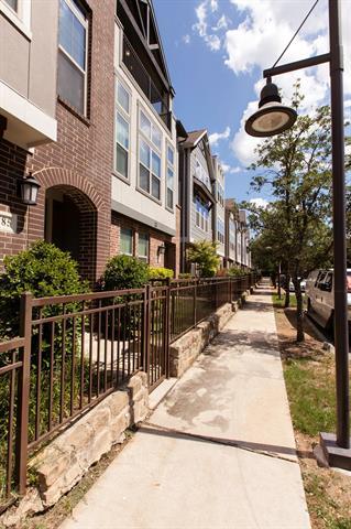 Foto del edificio - 2775 Yellow Jasmine Ln