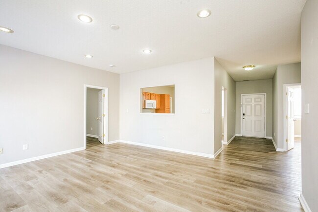 Foto del edificio - 1421 Dowell St