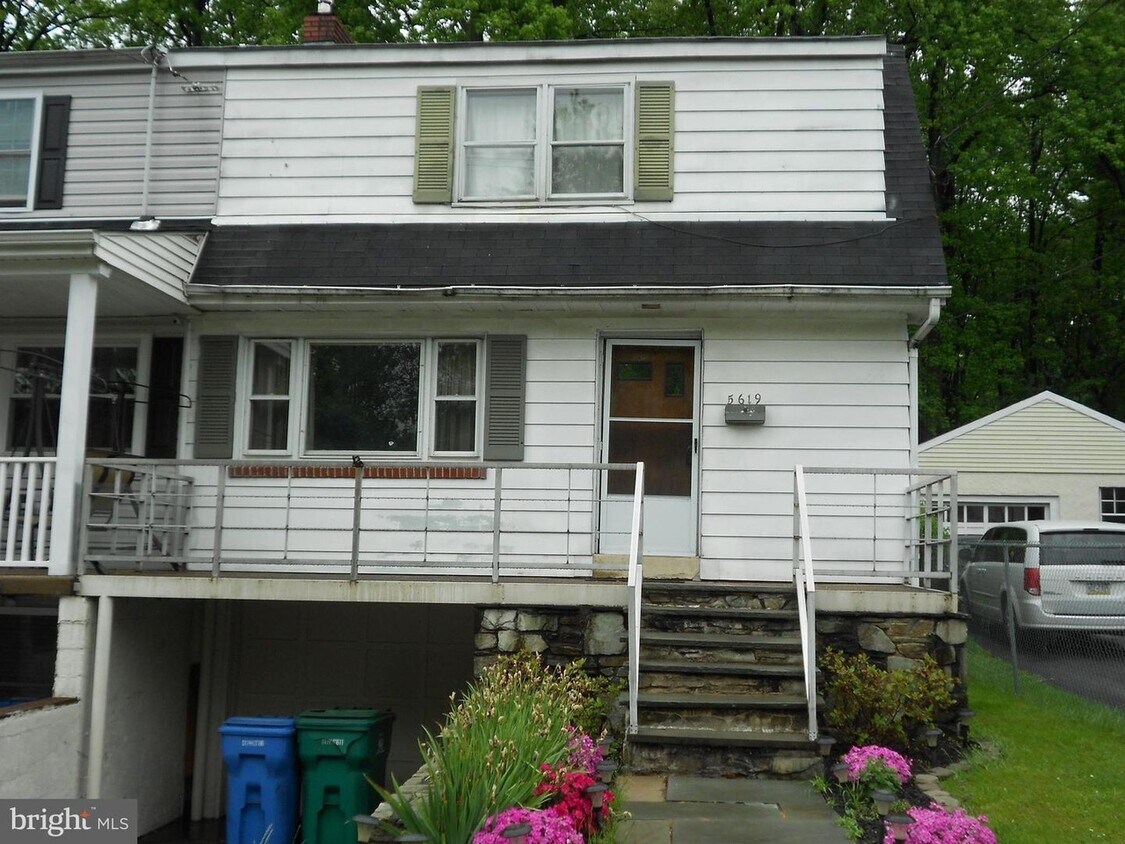 Foto principal - 5619 Beaver Dam Rd