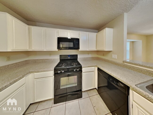 Foto del edificio - 3205 Meadowview Dr