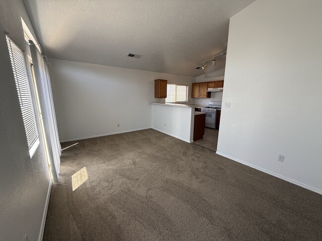 Foto del edificio - 9920 Marlborough Ave SW