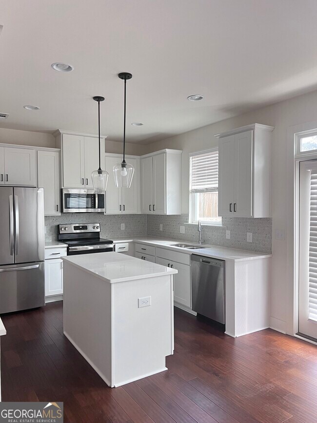 Foto del edificio - 116 N Auburn Landing Pl