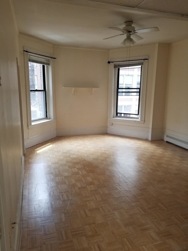 290 Newbury St, Boston, MA 02115 Apartments in Boston, MA