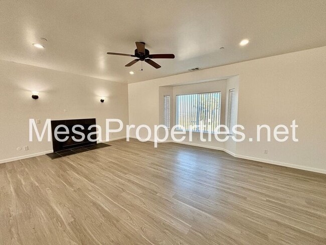 Building Photo - 6087 Elsinore Rd