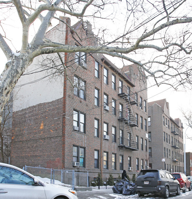 Building Photo - 2075 east 16th street