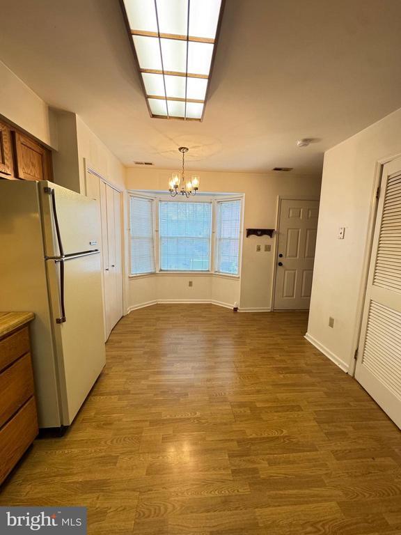 Building Photo - 16136 Clarence Ct