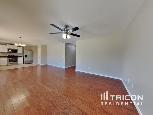 Building Photo - 114 Yarmouth Dr