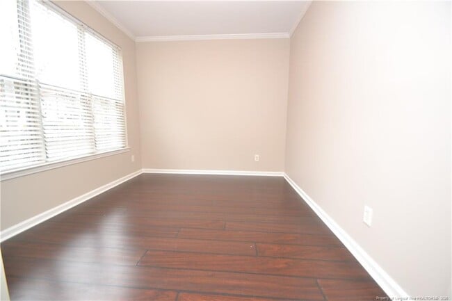 Foto del edificio - 2202 Plum Frost Dr