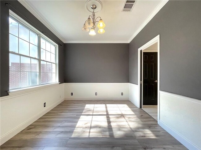 Building Photo - 1804 Warwick Cove