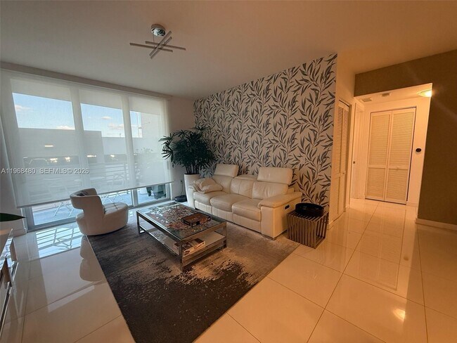 Foto del edificio - 7661 NW 107th Ave