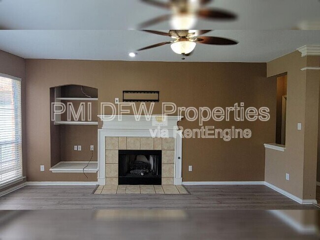 Foto del edificio - 2400 Spillway Cir