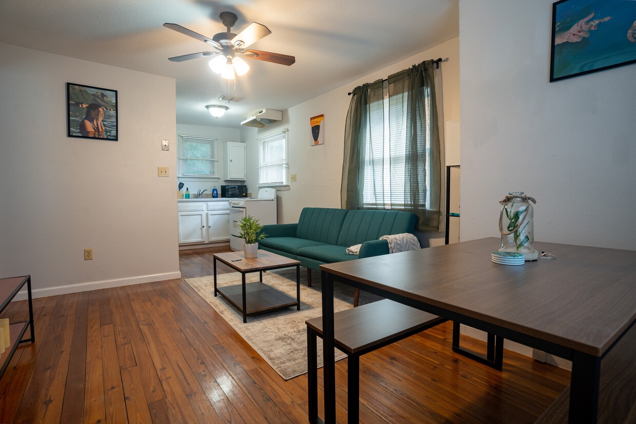 712 Hillcrest St Unit Cottage, Orlando, FL 32803 712 Hillcrest St