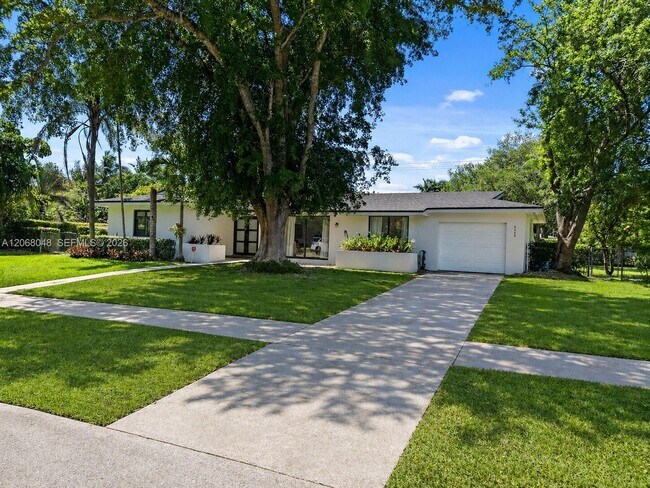 Foto del edificio - 8620 SW 159th St
