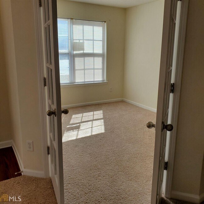 Foto del edificio - 137 Shenandoah Dr