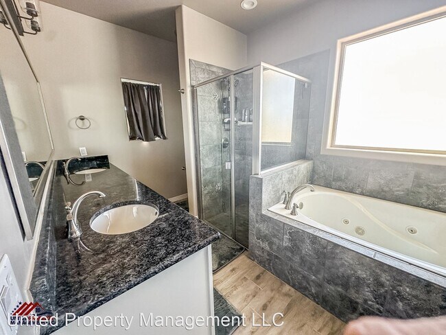 Foto del edificio - 3 br, 2 bath House - 4109 Honolulu Road