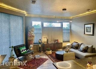 Building Photo - 2513 Maitland Crossing Way