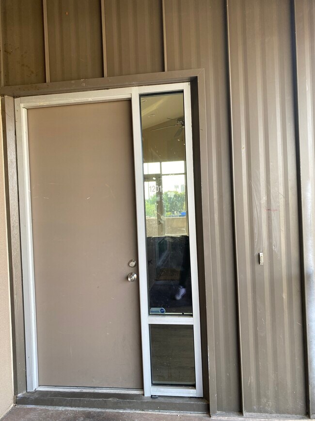Front Door - 502 N Campbell Ave