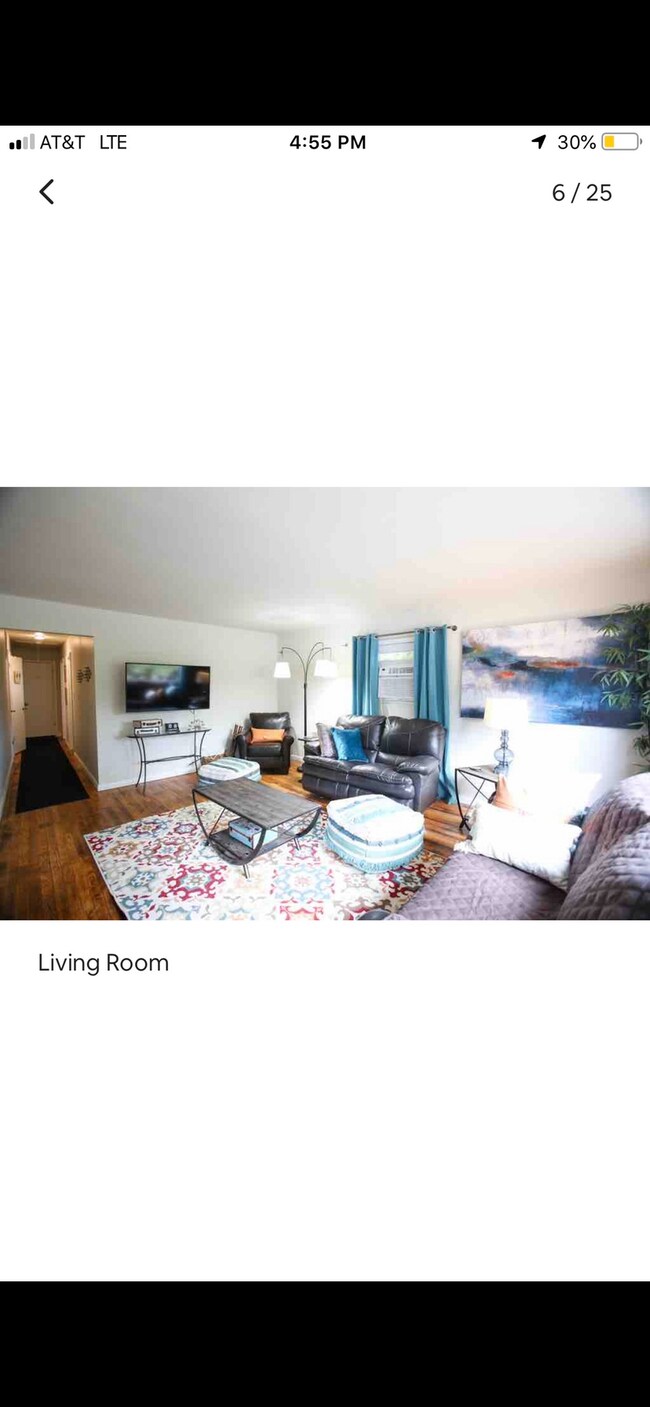 Building Photo - 516 N Oriental St