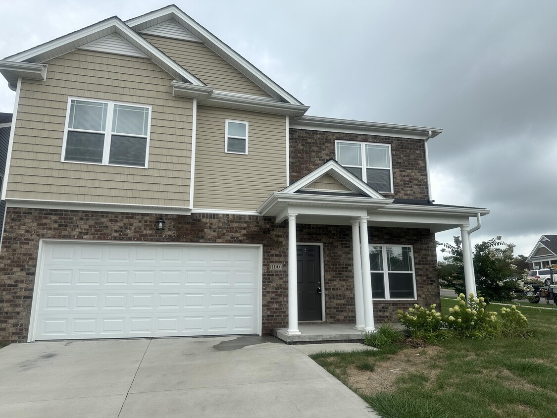 Primary Photo - 100 Cammy Ct