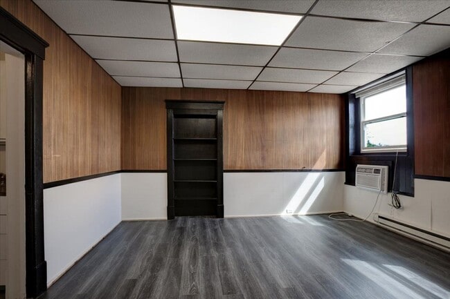 Foto del edificio - 1-Bedroom 1-Bathroom / Apartment