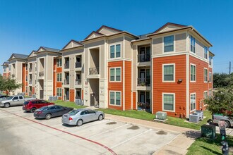 Building Photo - Smart Living at Telephone