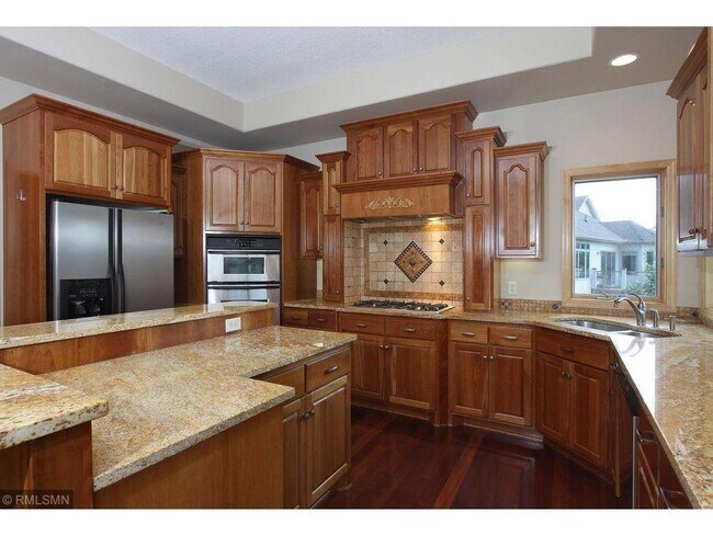 Foto del edificio - 2700 105th Ave NE