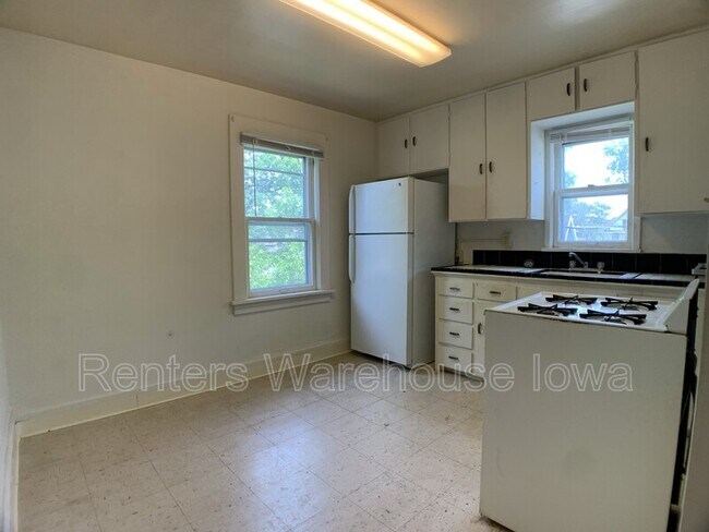 Foto del edificio - 2640 Cottage Grove Ave