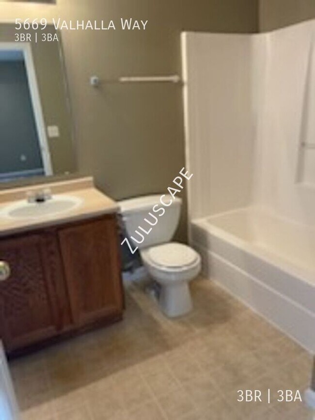 Foto del edificio - 5669 Valhalla Way