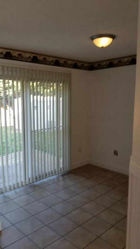 Building Photo - 110 Linden Ct