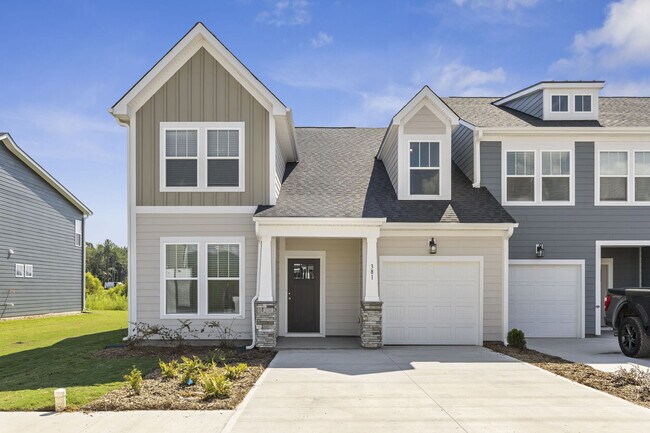 Foto del edificio - Artisan Living Mills River