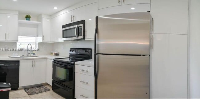 Foto del edificio - 8901 S Hollybrook Blvd