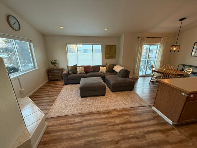 Foto del edificio - 583 Ocean Point Dr