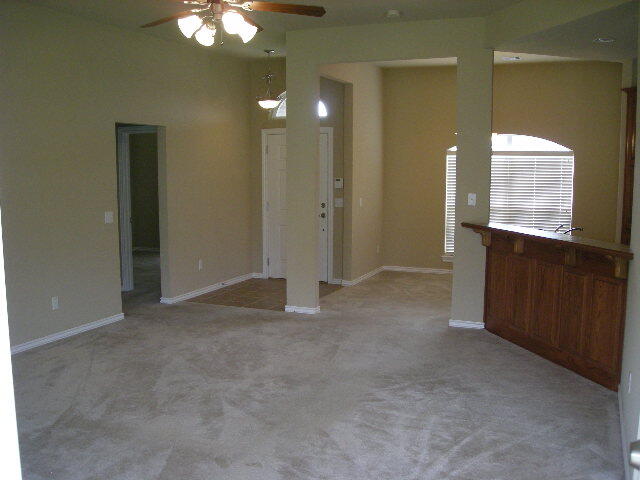 Foto del edificio - 833 SW 40th St