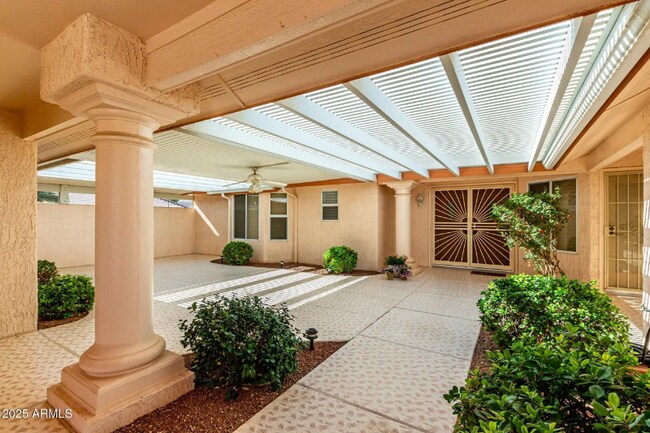 Foto del edificio - 21602 N 149th Dr