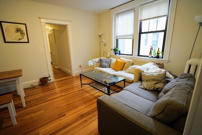 Foto del edificio - 294 Harvard St