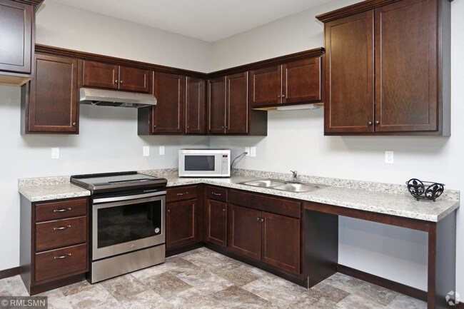Foto del edificio - 2550 Quarry Rd NE