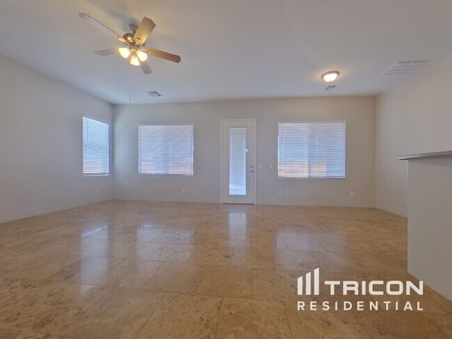 Building Photo - 25702 W Williams Ct