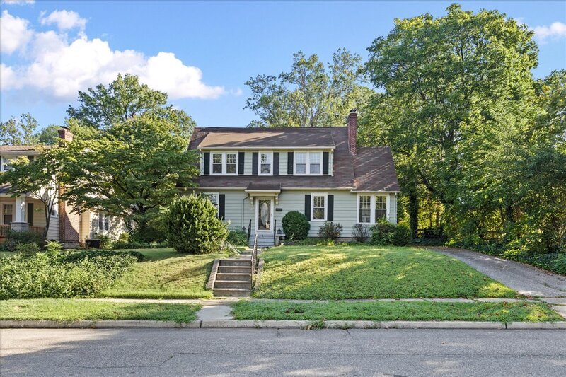 Foto principal - 918 Washington Ave