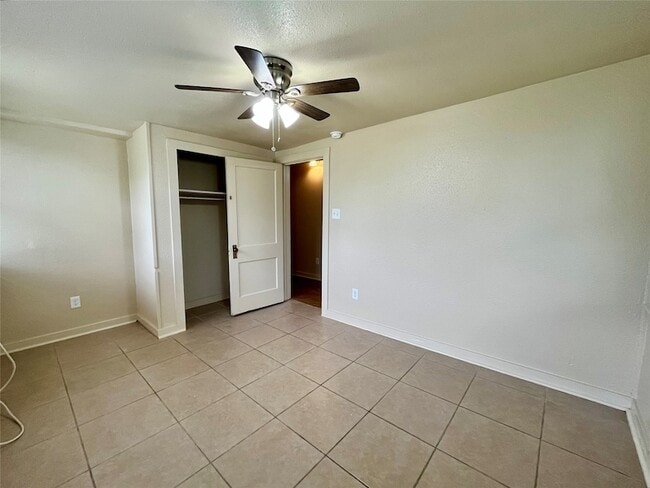 Building Photo - 301 Amarillo St